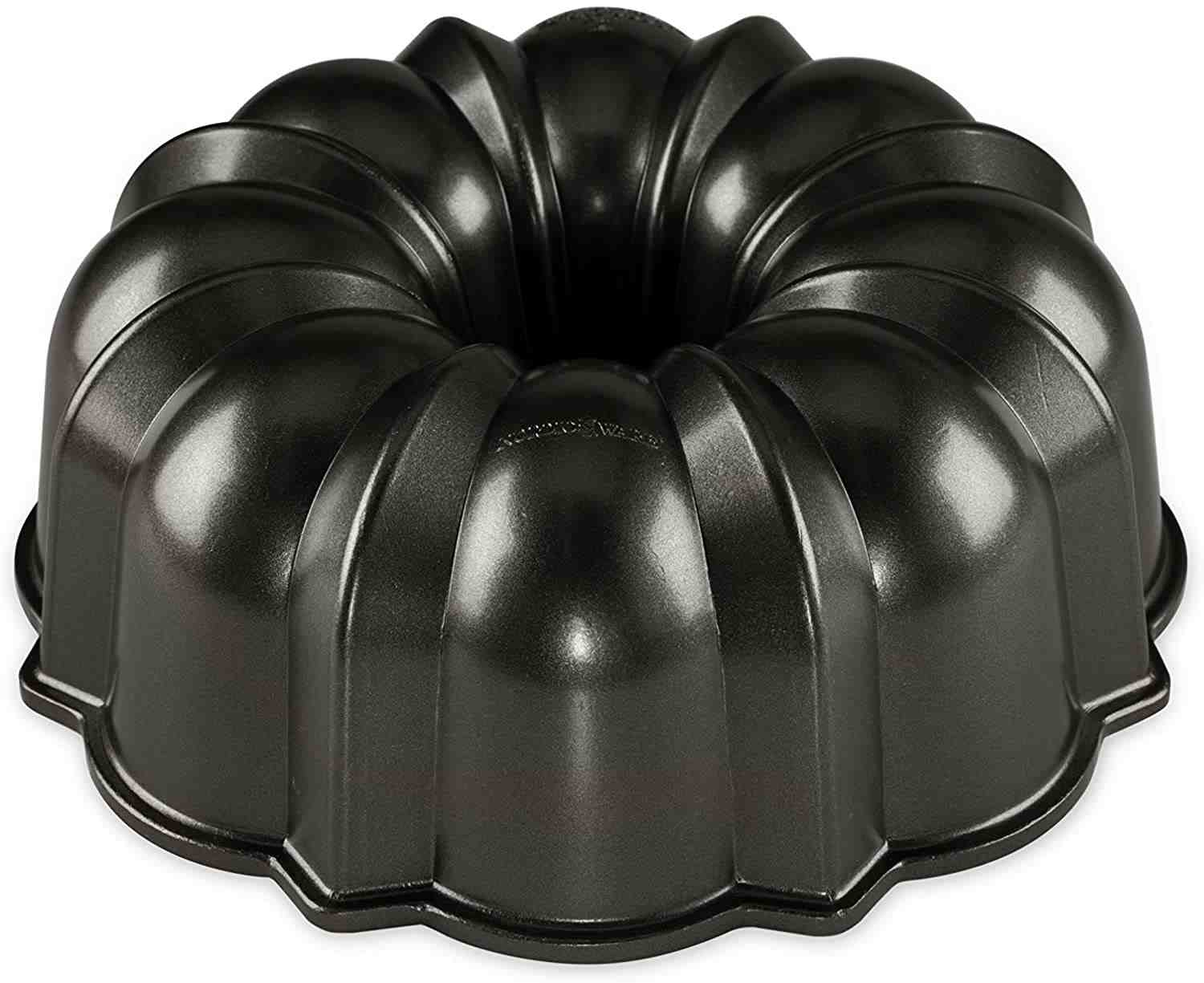 13 Best Bundt Pans For Baking Cake In 2023 - GuideYouBest